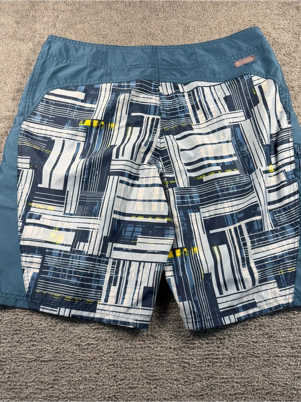 Columbia Mens Board Shorts 36 Surf Cargo Zip Pocket Blue 11 Inseam AM4661